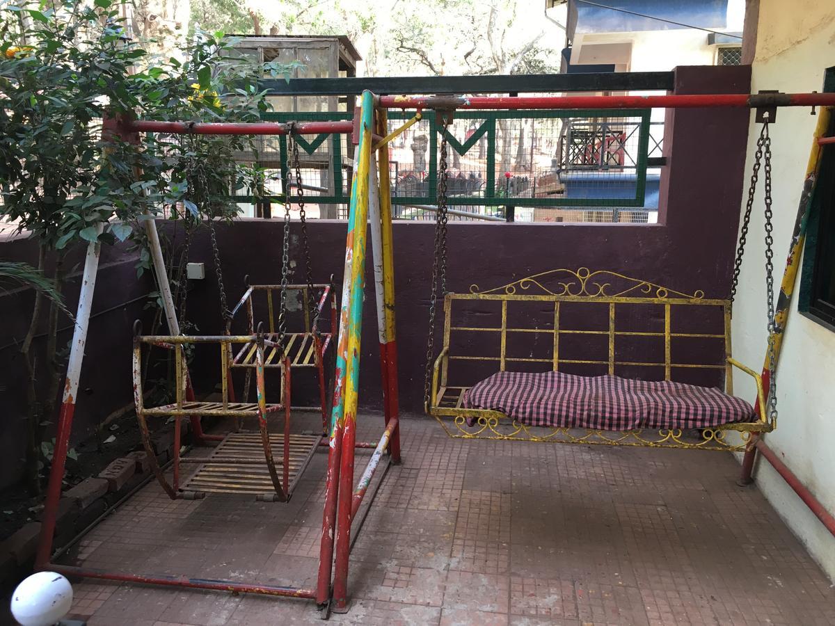 Hotel Madhumalti Mātherān Exterior foto